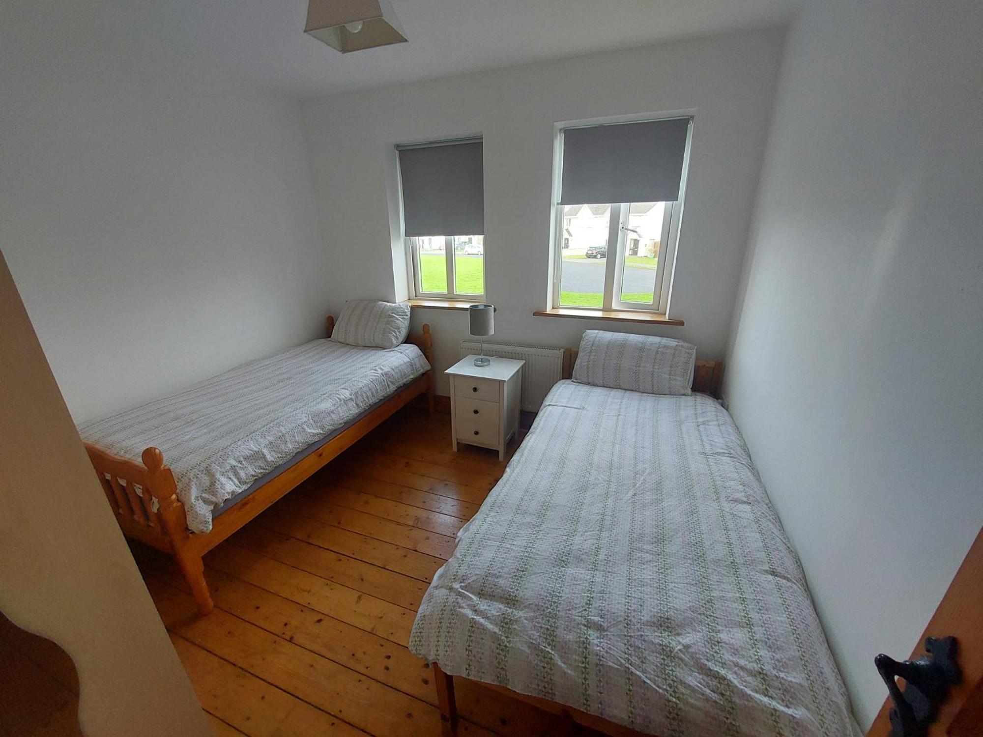 3 Bed Semi-Detached House In A Quite Estate Villa Bruff Exterior foto