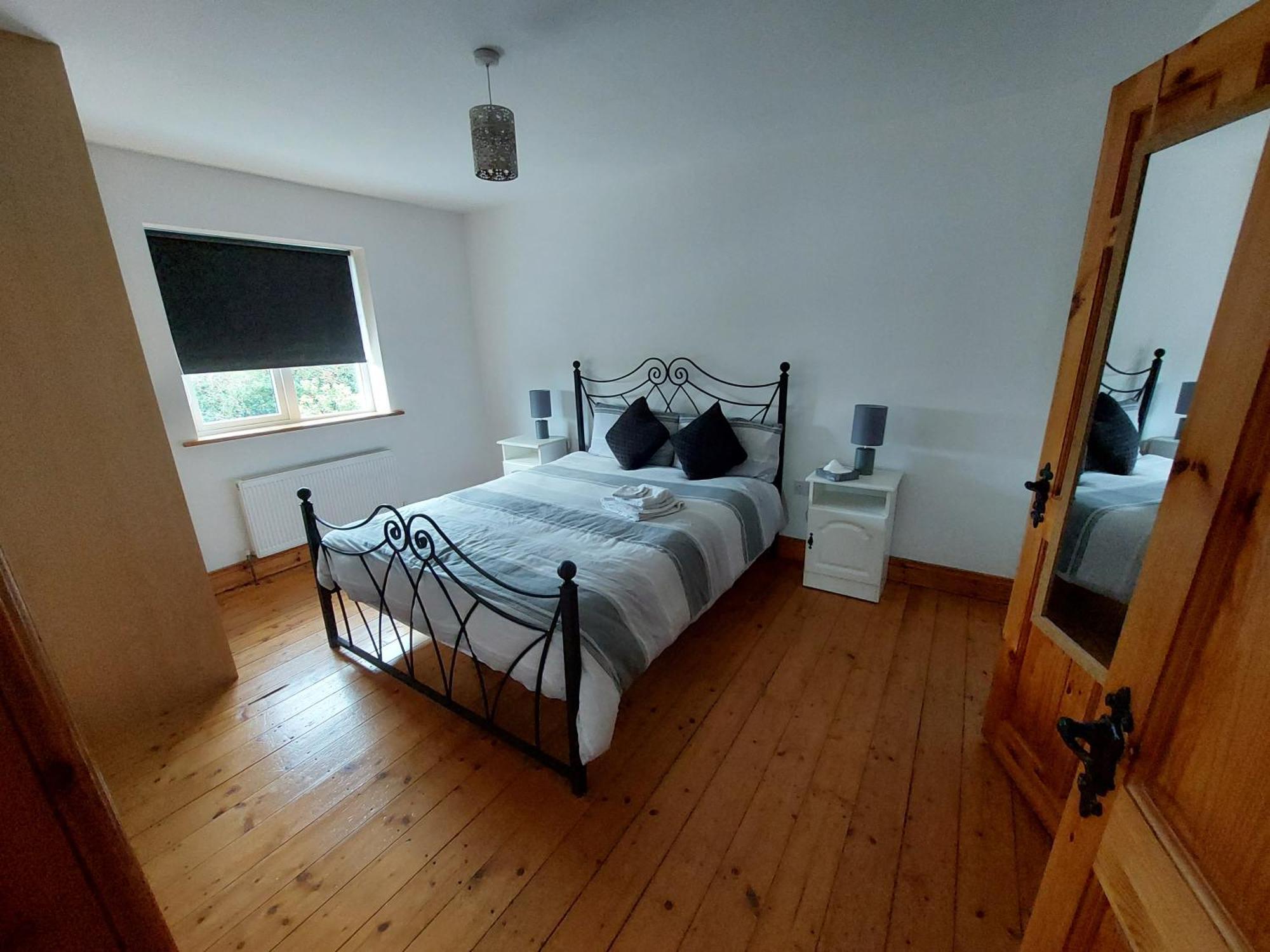 3 Bed Semi-Detached House In A Quite Estate Villa Bruff Exterior foto